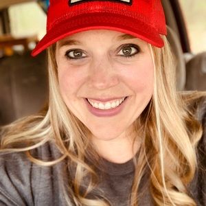 Meet your Posher, Leah